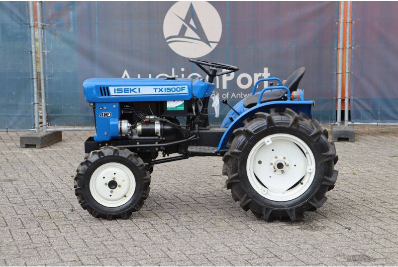 Iseki TX1500F - Trator: foto 2 Iseki TX1500F - Trator: foto 2