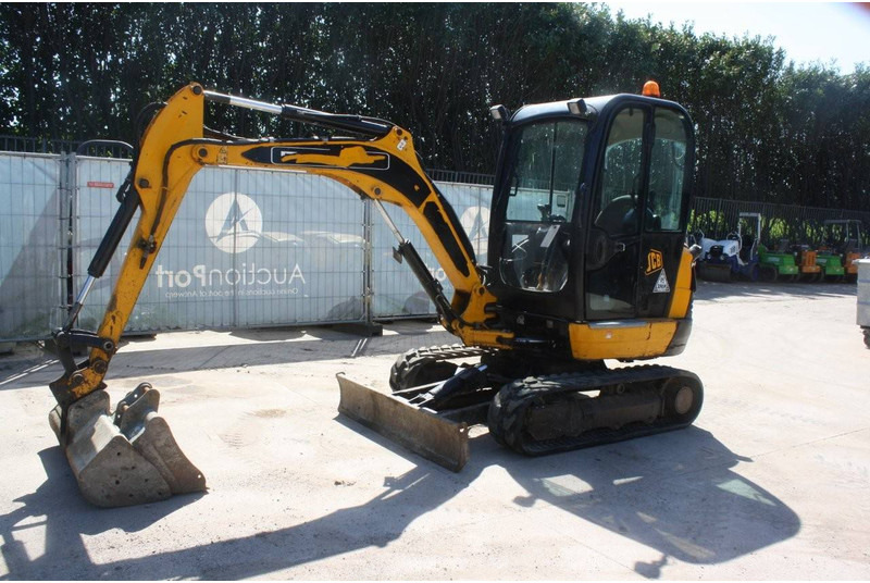 JCB 8026CTS - Escavadora de rastos: foto 3 JCB 8026CTS - Escavadora de rastos: foto 3