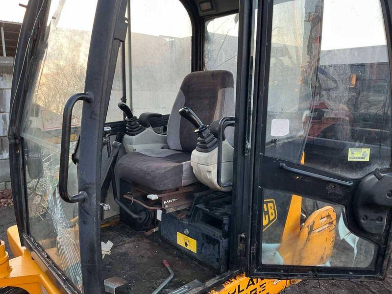 Escavadora de rastos JCB 803: foto 8