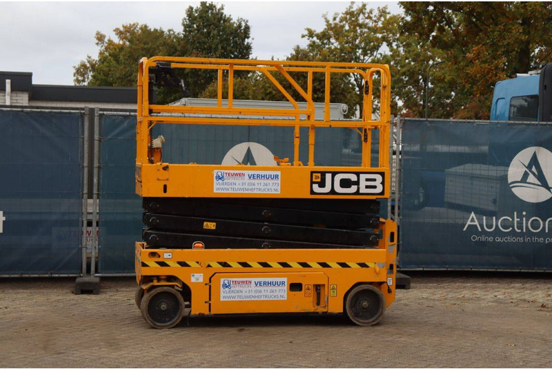 JCB S2632E - Plataforma de Tijera/ Plataforma de tesoura: foto 1 JCB S2632E - Plataforma de Tijera/ Plataforma de tesoura: foto 1