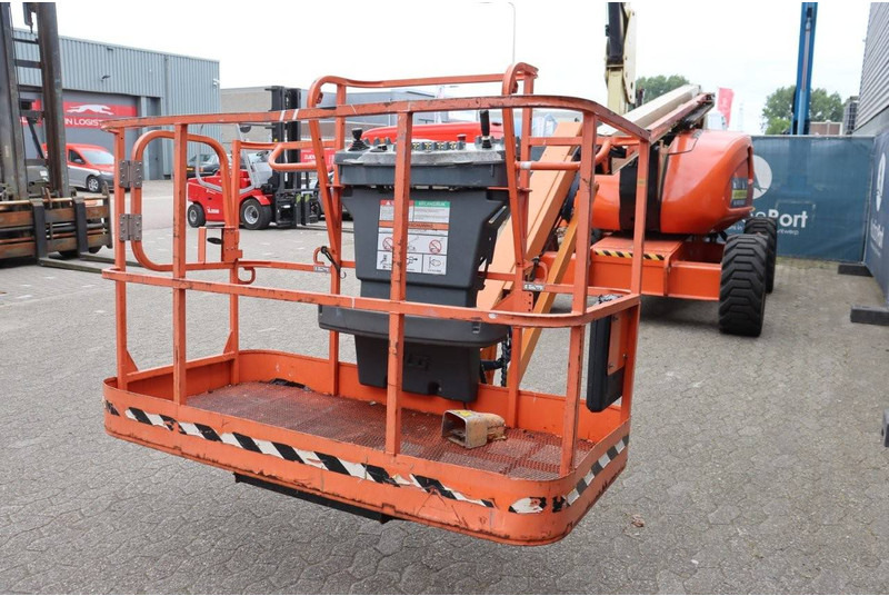 JLG 600AJ - Plataforma telescópica: foto 5 JLG 600AJ - Plataforma telescópica: foto 5