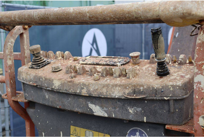 Plataforma telescópica JLG 660SJ: foto 18