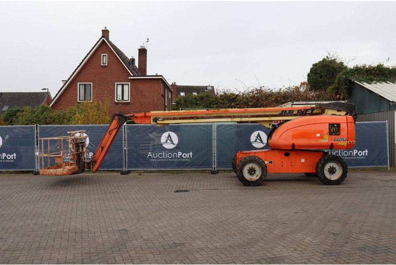 JLG 660SJ - Plataforma telescópica: foto 2 JLG 660SJ - Plataforma telescópica: foto 2