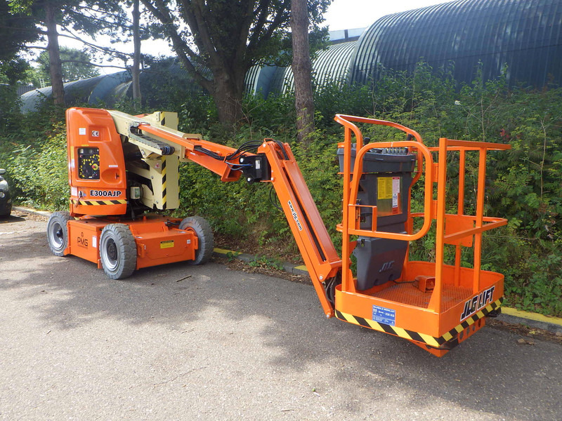 JLG E300AJP - Plataforma telescópica: foto 3 JLG E300AJP - Plataforma telescópica: foto 3