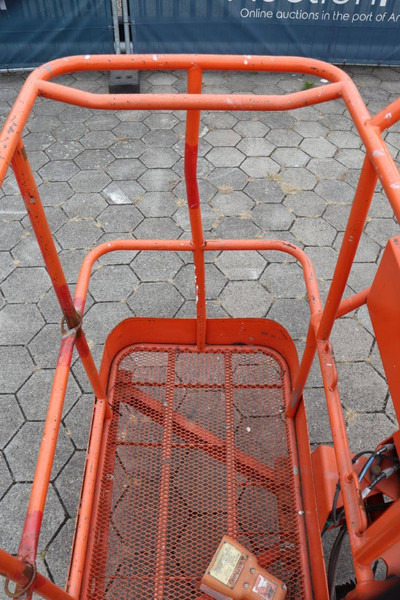 Plataforma articulada JLG N40: foto 11