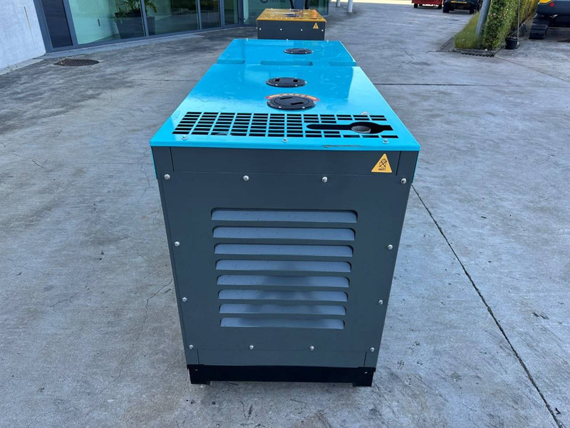 Kawakenki KK50 - Gerador elétrico: foto 3 Kawakenki KK50 - Gerador elétrico: foto 3