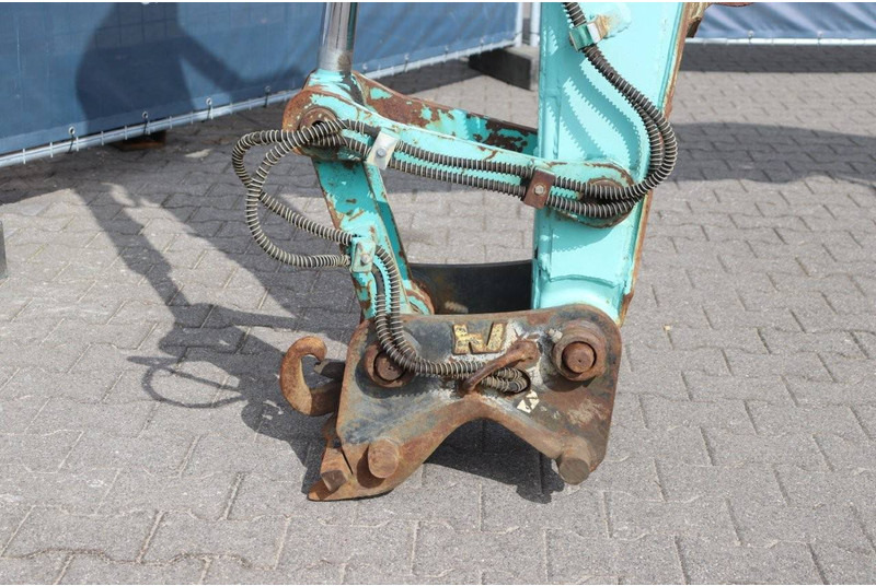 Escavadora de rastos Kobelco SK70SR-1E: foto 12