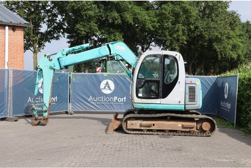 Kobelco SK70SR-1E - Escavadora de rastos: foto 2 Kobelco SK70SR-1E - Escavadora de rastos: foto 2
