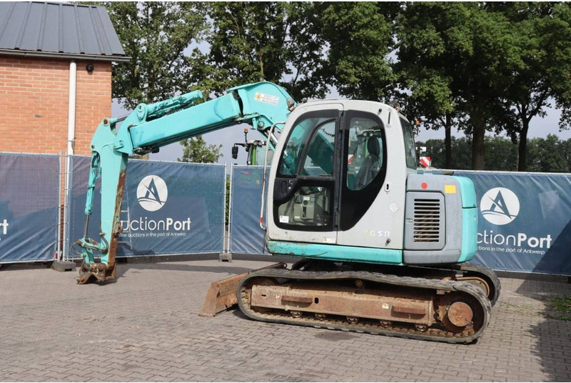 Kobelco SK70SR-1E - Escavadora de rastos: foto 3 Kobelco SK70SR-1E - Escavadora de rastos: foto 3