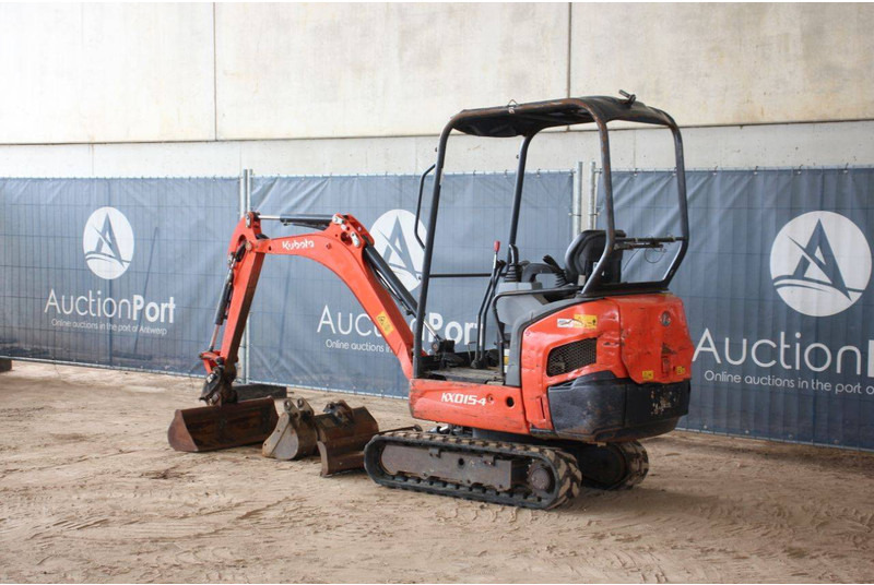 Kubota KX015-4 - Mini escavadeira: foto 3 Kubota KX015-4 - Mini escavadeira: foto 3