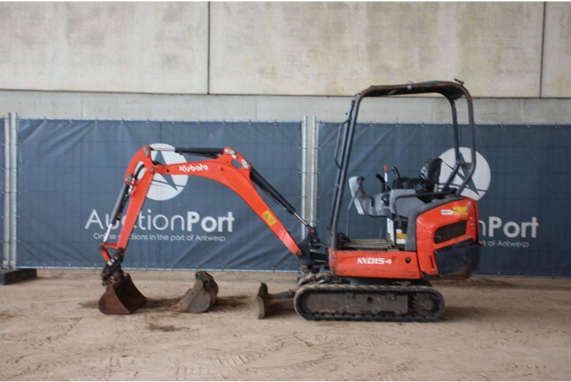 Kubota KX015-4 - Mini escavadeira: foto 2 Kubota KX015-4 - Mini escavadeira: foto 2