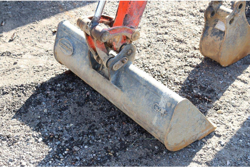 Mini escavadeira Kubota KX016-4: foto 13