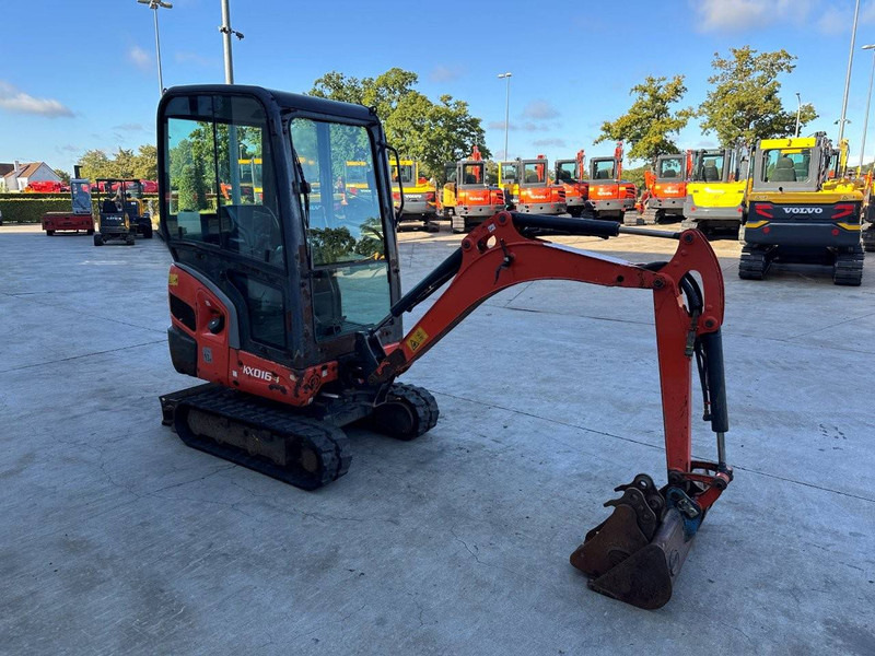 Kubota KX016-4 - Mini escavadeira: foto 3 Kubota KX016-4 - Mini escavadeira: foto 3