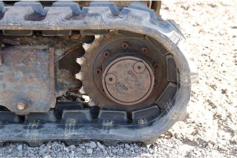 Mini escavadeira Kubota KX016-4: foto 18