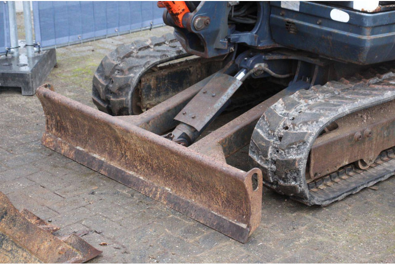 Escavadora de rastos Kubota KX61-3: foto 9