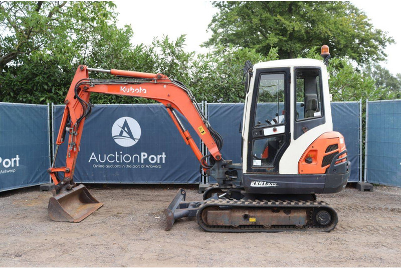 Kubota KX91-3α2 - Escavadora de rastos: foto 2 Kubota KX91-3α2 - Escavadora de rastos: foto 2