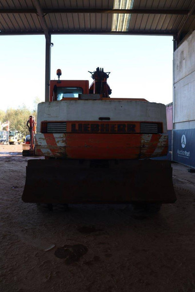 Liebherr A316 - Escavadeira de rodas: foto 5 Liebherr A316 - Escavadeira de rodas: foto 5