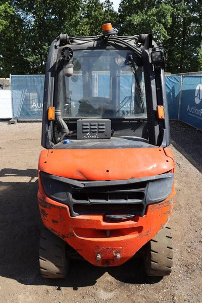 Linde H30D - Empilhador a diesel: foto 5 Linde H30D - Empilhador a diesel: foto 5