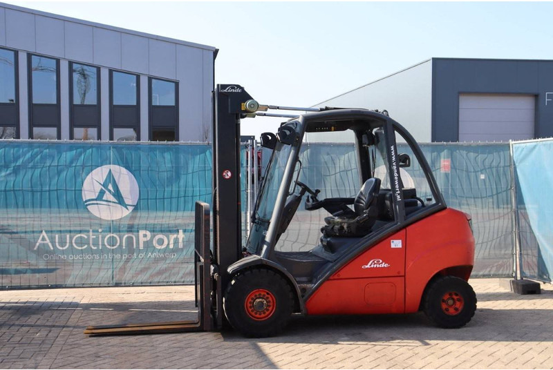 Linde H35D - Empilhador a diesel: foto 1 Linde H35D - Empilhador a diesel: foto 1