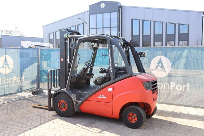 Linde H35D - Empilhador a diesel: foto 3 Linde H35D - Empilhador a diesel: foto 3