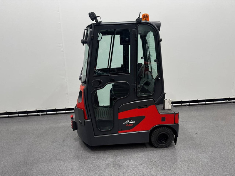 Linde P60 - Trator: foto 5 Linde P60 - Trator: foto 5