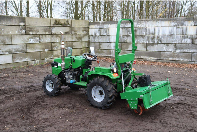 MINI Mini - Trator: foto 4 MINI Mini - Trator: foto 4