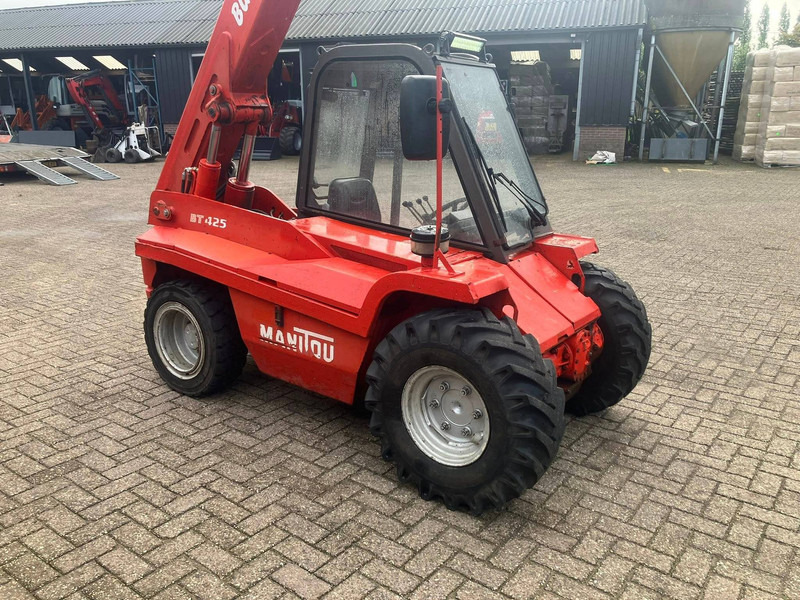 Manitou BT425 - Empilhador telescópico: foto 5 Manitou BT425 - Empilhador telescópico: foto 5