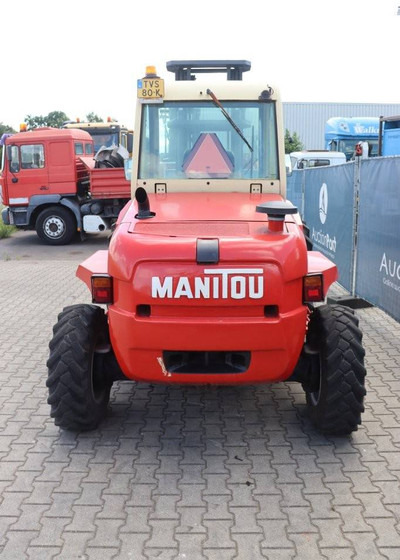 Manitou M30-4 - Empilhador todo-o-terreno: foto 4 Manitou M30-4 - Empilhador todo-o-terreno: foto 4