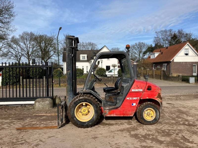 Manitou MSI 30 T - Empilhador todo-o-terreno: foto 2 Manitou MSI 30 T - Empilhador todo-o-terreno: foto 2