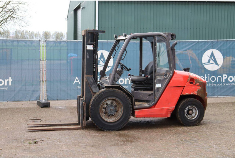 Manitou MSI 30 T - Empilhador a diesel: foto 1 Manitou MSI 30 T - Empilhador a diesel: foto 1