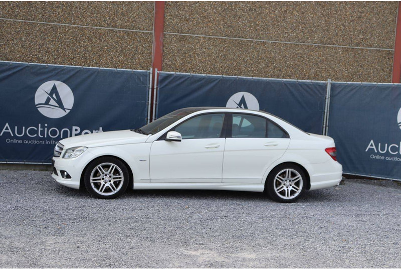 Mercedes-Benz C-Klasse 220 AMG CDI - Sedan: foto 1 Mercedes-Benz C-Klasse 220 AMG CDI - Sedan: foto 1
