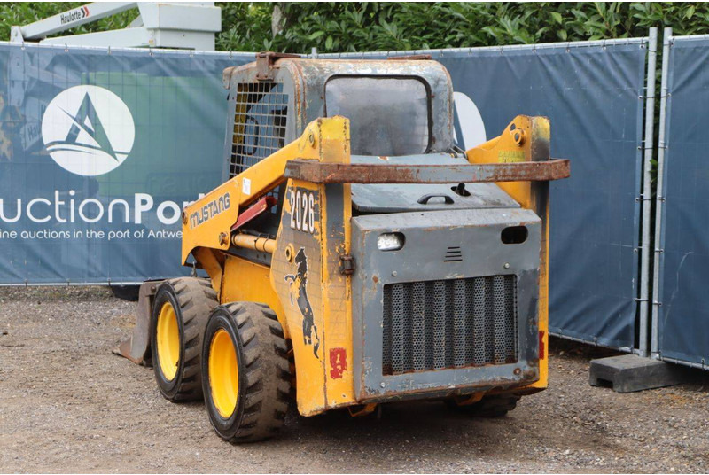 Mustang 2026 - Pá carregadora de rodas: foto 4 Mustang 2026 - Pá carregadora de rodas: foto 4