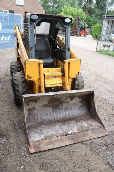 Pá carregadora de rodas Mustang 2026: foto 7 Pá carregadora de rodas Mustang 2026: foto 7