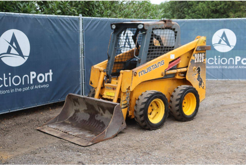 Pá carregadora de rodas Mustang 2026: foto 9 Pá carregadora de rodas Mustang 2026: foto 9