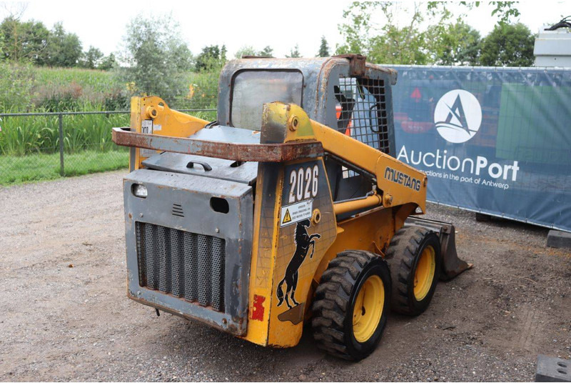Pá carregadora de rodas Mustang 2026: foto 6 Pá carregadora de rodas Mustang 2026: foto 6