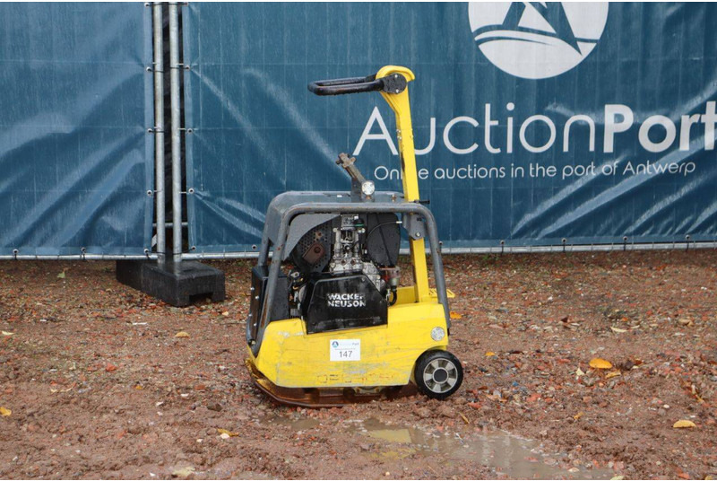 Neuson DPU3050 - Placas vibratórias: foto 1 Neuson DPU3050 - Placas vibratórias: foto 1