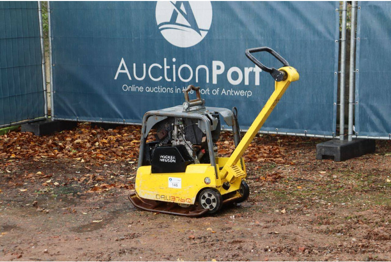 Neuson DPU3760 - Placas vibratórias: foto 3 Neuson DPU3760 - Placas vibratórias: foto 3