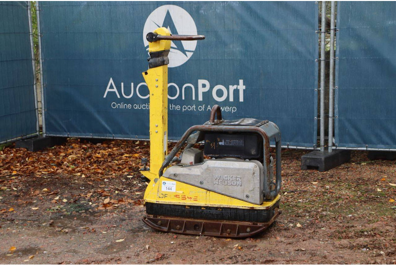 Neuson DPU5545 - Placas vibratórias: foto 2 Neuson DPU5545 - Placas vibratórias: foto 2