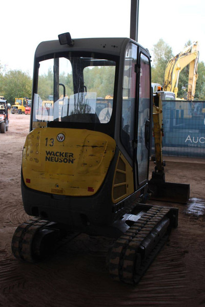 Neuson ET24 - Mini escavadeira: foto 5 Neuson ET24 - Mini escavadeira: foto 5