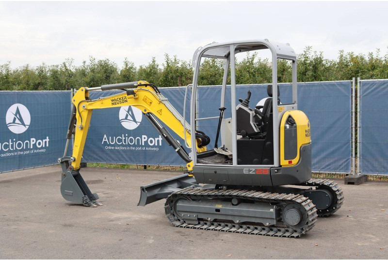 Neuson EZ28 - Mini escavadeira: foto 4 Neuson EZ28 - Mini escavadeira: foto 4