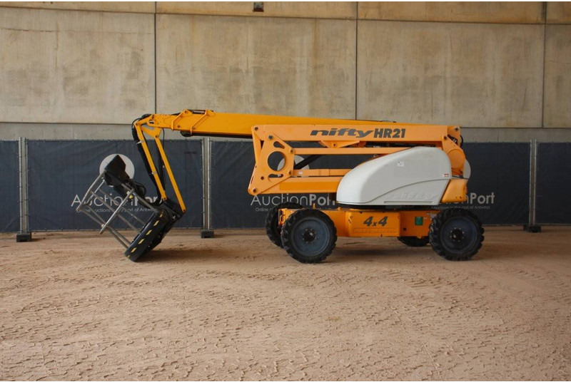 Niftylift HR21 D 4X4 - Plataforma articulada: foto 1 Niftylift HR21 D 4X4 - Plataforma articulada: foto 1