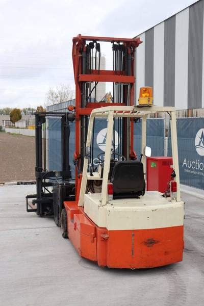 Nissan  - Empilhador elétrico: foto 4 Nissan  - Empilhador elétrico: foto 4