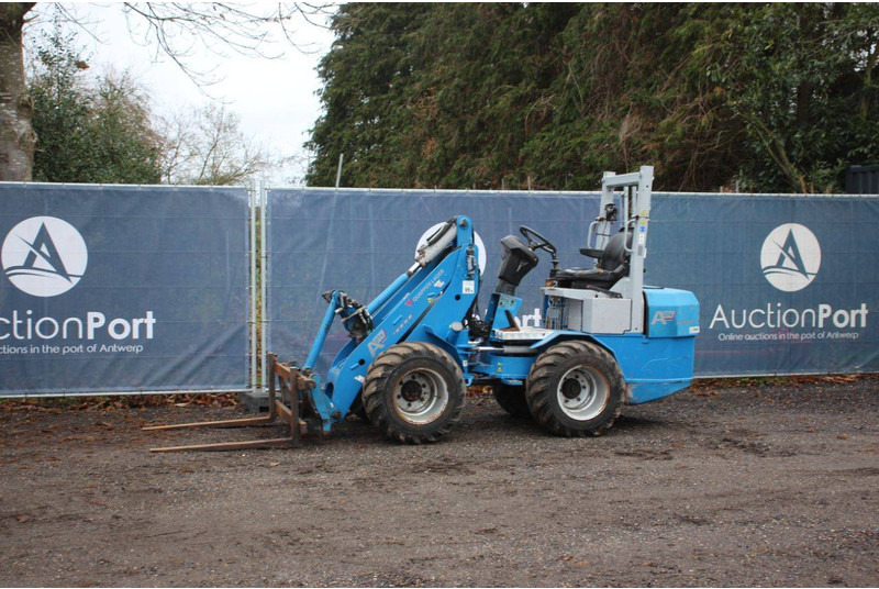 Quappen A27X - Pá carregadora de rodas: foto 1 Quappen A27X - Pá carregadora de rodas: foto 1