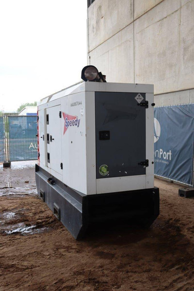SDMO R165 - Gerador elétrico: foto 4 SDMO R165 - Gerador elétrico: foto 4