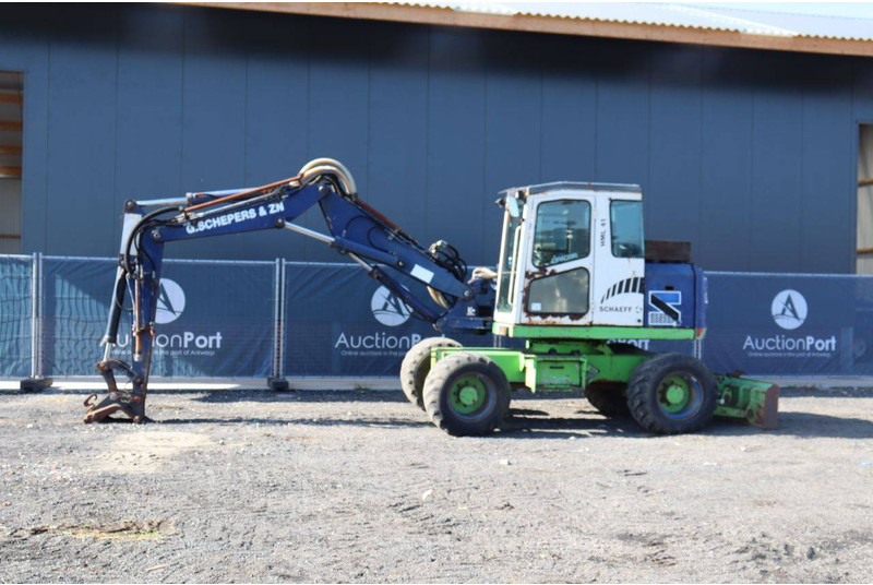 Schaeff HML 41 - Escavadeira de rodas: foto 1 Schaeff HML 41 - Escavadeira de rodas: foto 1