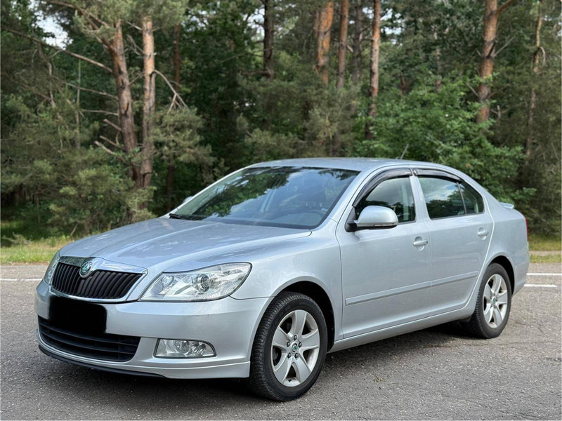 Škoda Octavia 1.6 TDI - Sedan: foto 1 Škoda Octavia 1.6 TDI - Sedan: foto 1