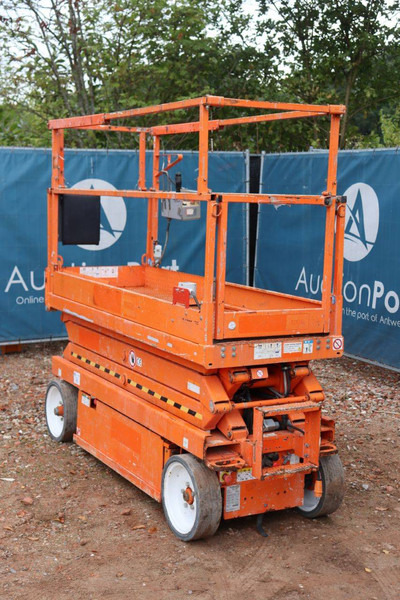 Skyjack SJ3220 - Plataforma de Tijera/ Plataforma de tesoura: foto 4 Skyjack SJ3220 - Plataforma de Tijera/ Plataforma de tesoura: foto 4