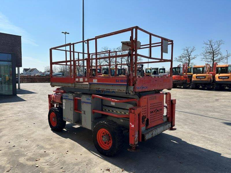 Skyjack SJ8831 - Plataforma de Tijera/ Plataforma de tesoura: foto 3 Skyjack SJ8831 - Plataforma de Tijera/ Plataforma de tesoura: foto 3