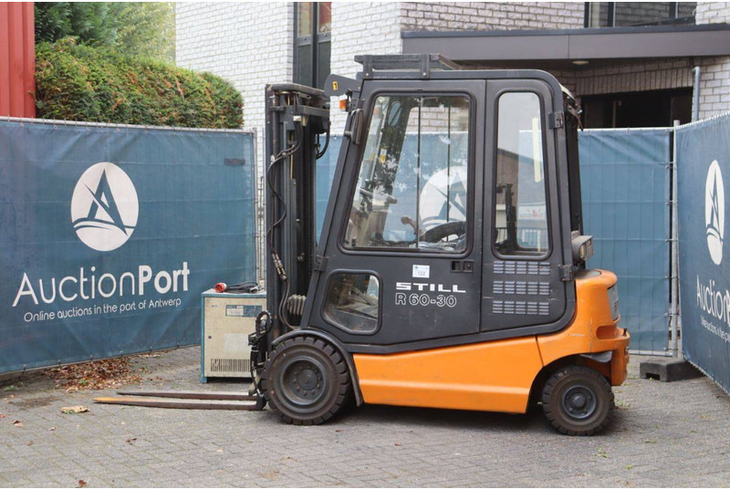 Still R 60-30 - Empilhador elétrico: foto 3 Still R 60-30 - Empilhador elétrico: foto 3