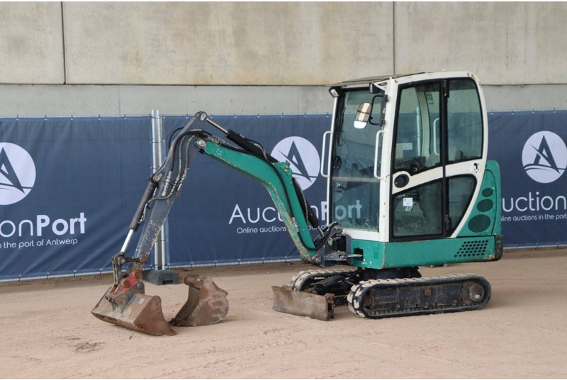 Mini escavadeira Terex TC 16: foto 9